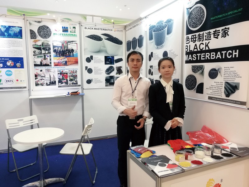 南海皆聯經理陳志樺(左)