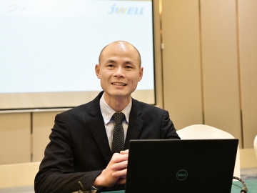 得天獨厚  常州金緯仍惟日孜孜，無敢逸豫