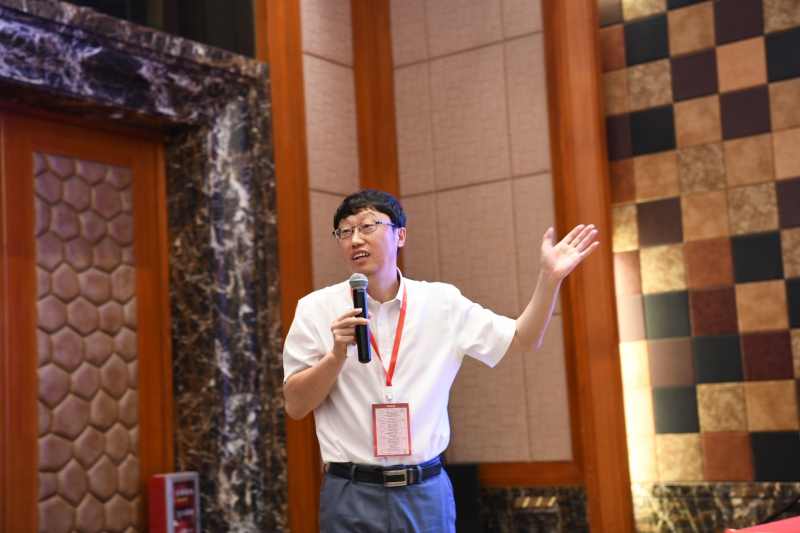 6.北京化工大學教授&mdash;張立群