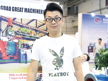 大型吹塑機組行家里手  格雷特玉汝于成