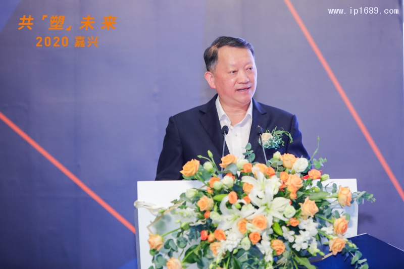 嘉興市委常委、嘉興經(jīng)濟(jì)技術(shù)開發(fā)區(qū)（國際商務(wù)區(qū)）黨工委書記陳利眾先生致辭
