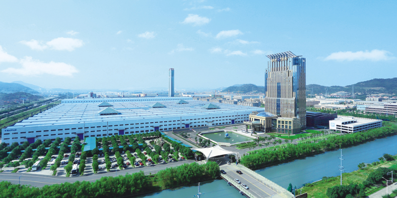 海天塑機在節能減排、綠色生產、資源高效利用及環境管理等方面取得的卓越成效,贏得了廣泛贊譽