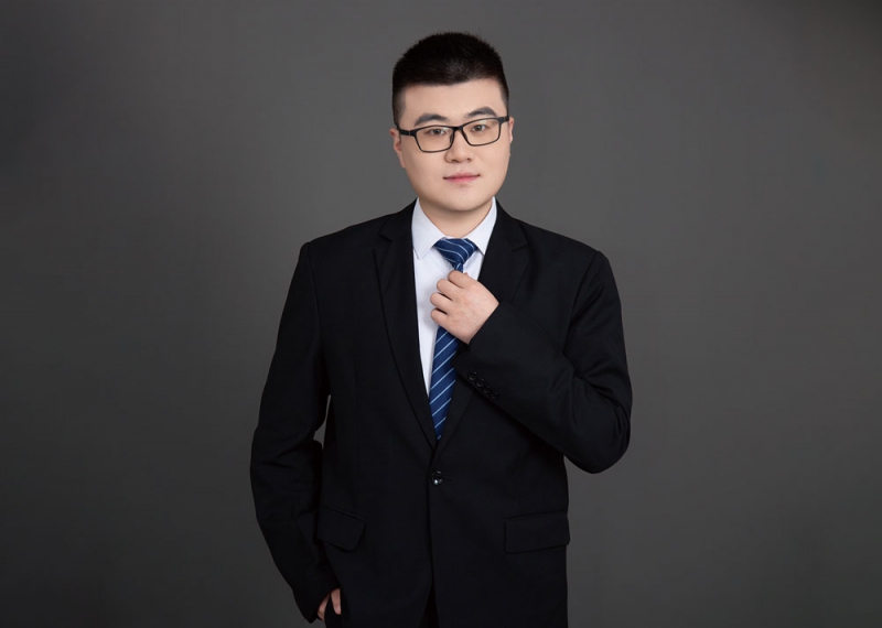 魏思凱--院長(zhǎng)