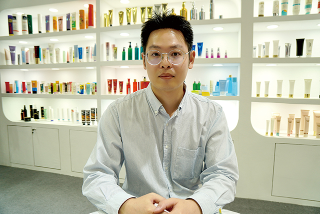 廣州樺欣塑膠制品有限公司 銷售總監陳文漢 (2)